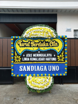 Papan Bunga Duka di Kakaskasen Satu