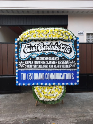 Papan Bunga Duka di Kakaskasen Satu